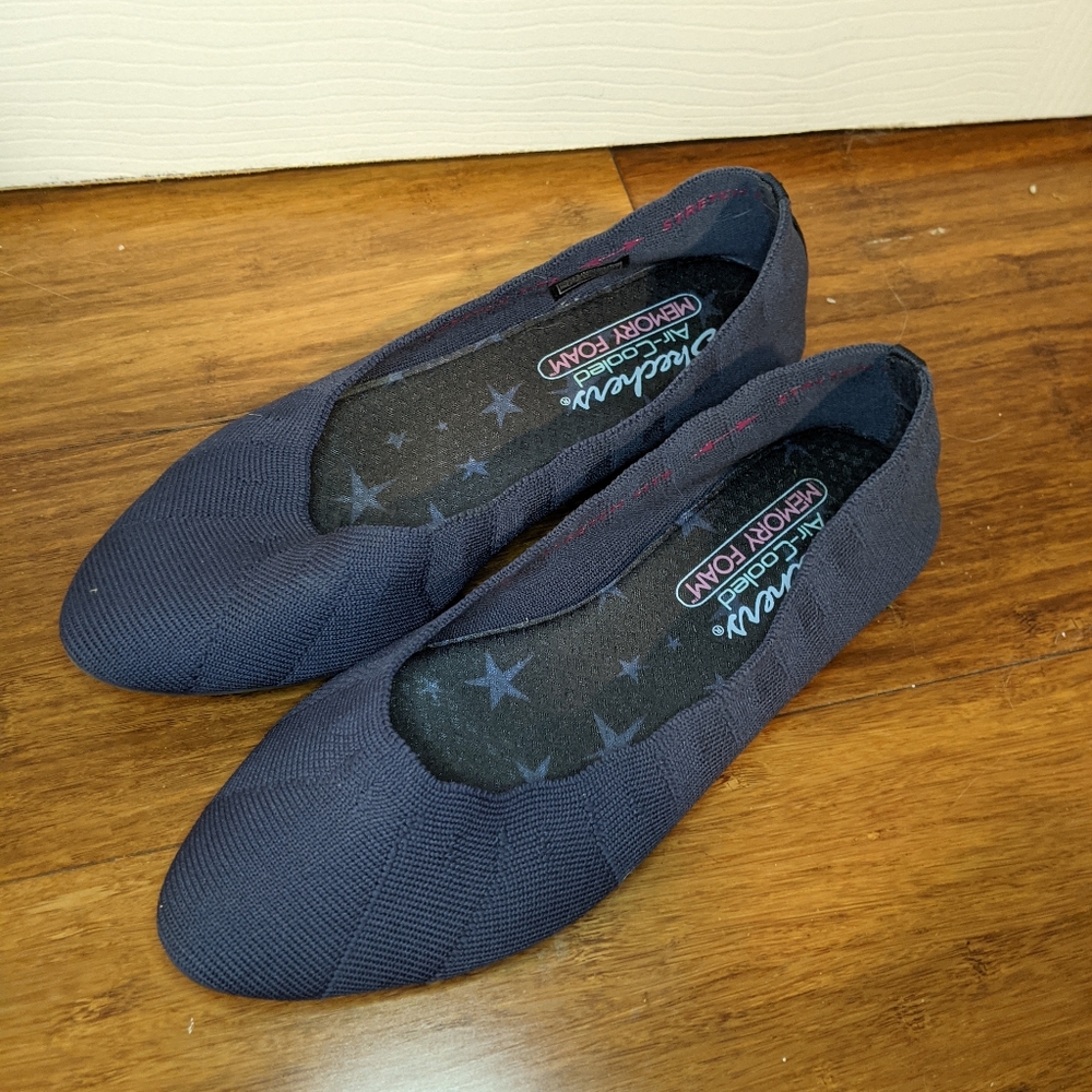 Navy Blue Skechers Flat